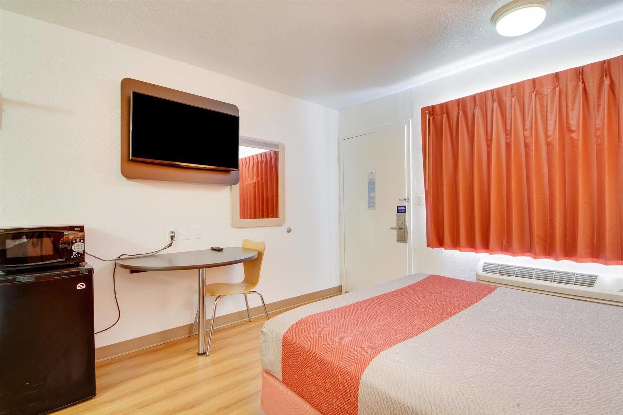 Avera Suites Маскоги Экстерьер фото